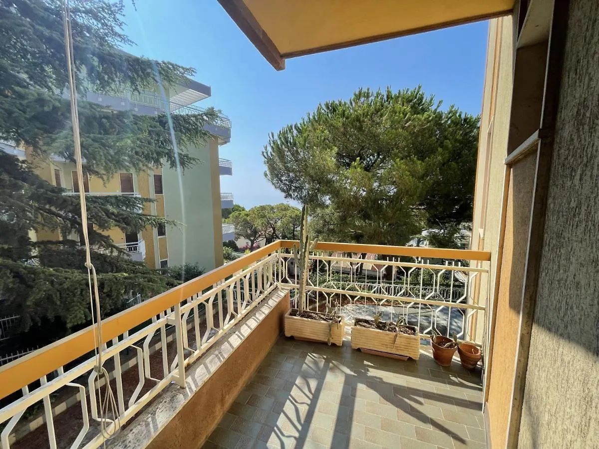 Apartment Suite Semeria 130 - Relax, Mare, Parking Sanremo